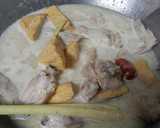 Foto langkah ke 8 dari resep Opor Ayam Tahu Kuah Putih.