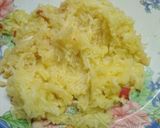 A picture of step 1 of Apple Rabri.