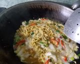 Foto langkah ke 5 dari resep Mie Tek-tek.