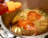 Foto del paso 13 de la receta: Jaiba Azul Chili Crab Thai Style en salsa cremosa de huevo