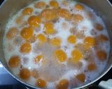 Hình bước làm 5 của món Chè bí đỏ hạt sen