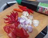 Foto langkah ke 1 dari resep Tumis Kangkung Saus Tiram.