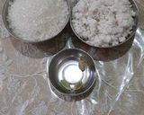 ओल्या नारळाची वडी (Olya Naralachya Vadi Recipe In Marathi) रेसिपी स्टेप 2 फोटो 