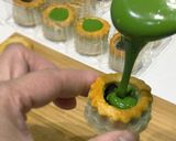 Foto del paso 6 de la receta: Vol au vent con chocolate negro y verde
