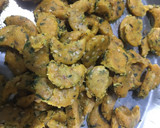 क्रन्ची काजु(रवा) (rava kaju recipe in marathi) रेसिपी स्टेप 5 फोटो 
