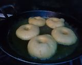 Foto langkah ke 6 dari resep 135. Donat ubi kuning bolong isi selai.