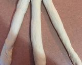 A picture of step 10 of Franks Heavenly Braided Bread.