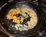 Foto del paso 3 de la receta: CHAMPIÑONES RELLENOS CON CARNE DE JAIBAS. JON STYLE