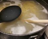 A picture of step 3 of Spaghetti al pesto di noce e pancetta.