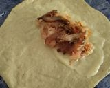 Foto del paso 3 de la receta: Empanada🥟de cebolla caramelizada y carnes🥟🧅🥩
