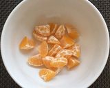 Banános-mandarinos zabkása recept fázis 2 fotója