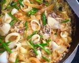รูปขั้นตอนการทำที่ 2 ของ หมึกไข่ผัดไข่แดงเค็ม
