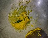 Foto langkah ke 4 dari resep Telor Tahu Bumbu Kuning.