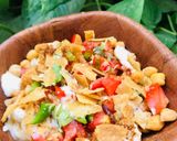 A picture of step 4 of Papri chaat.