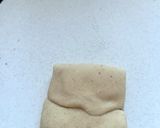 A picture of step 3 of Cheese Paratha.
