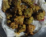 A picture of step 6 of Falafal sandwich.