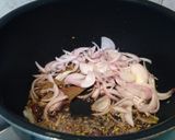 A picture of step 6 of Kashmiri Pulao.