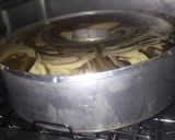 Foto langkah ke 4 dari resep 57. Bolu Jadul ala Yunda Yun.