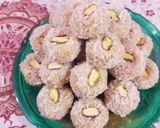 A picture of step 4 of Coconut barfi.