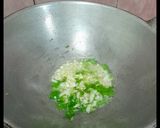 Foto langkah ke 2 dari resep Sup Tahu Telur.