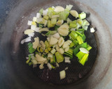 Foto del paso 1 de la receta: Bondiola braseada en parrillero