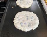 A picture of step 5 of Blueberry Pancakes.