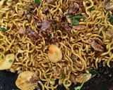 Foto langkah ke 2 dari resep Mie goreng kecap.
