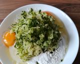 Foto del paso 3 de la receta: Tortitas de calabacín
