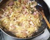Foto del paso 2 de la receta: Tarta de cebolla,queso y panceta
