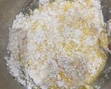 Hình bước làm 2 của món Bánh bông lan castella chà bông sốt dầu trứng