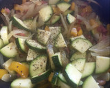 Foto del paso 2 de la receta: Ensalada templada de garbanzos