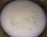 A picture of step 2 of Karachi halwa / Bombay Karachi halwa.