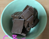 Foto del paso 1 de la receta: Caprichos de chocolate con frutos secos