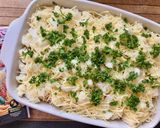 Hình bước làm 5 của món Bông Cải Trắng, Nui Ống & Jambon Phủ Phô Mai Đút Lò