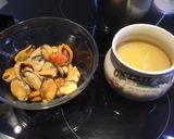 Foto del paso 3 de la receta: Rape en salsa de nueces
