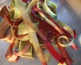 Une image de l'étape 2 de Tarte quadrillée à la rhubarbe et vanille,pâte brisée au sucre de canne.