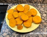 Foto del paso 4 de la receta: Bizcocho de batata, coco y dulce de leche