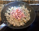Foto del paso 9 de la receta Tarta de berenjenas y carne picada con masa brisa, sin gluten