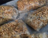 A picture of step 7 of Rice Paper Pouches Filled with Cabbage, Tofu, and Carrots.