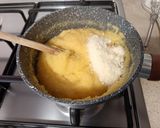 Foto del passaggio 2 della ricetta Sformatini di polenta con cuore filante