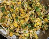 A picture of step 4 of Crispy corn onion fritters.