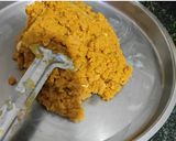 A picture of step 6 of Besan ki burfi.