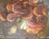 Foto del paso 1 de la receta: Suquet de gambas con patatas azules