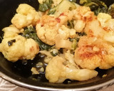 Foto del paso 2 de la receta: 282. Coliflor y acelgas al curry picante con toque ahumado
