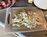 Foto del paso 2 de la receta: Contramuslos de pollo deshuesados rellenos y al horno
