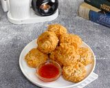 Foto langkah ke 4 dari resep Cucur Udang Rambutan.