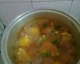 Foto langkah ke 3 dari resep Sayur asem kentang jagung.