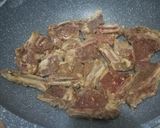 A picture of step 3 of Chinese Stir Fry Black Pepper Beef Ribs 黑椒牛仔骨.