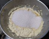 A picture of step 2 of Badam Halwa.