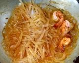 รูปขั้นตอนการทำที่ 2 ของ ผัดไทยกุ้งห่อไข่